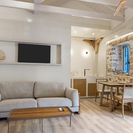 Tellion Suites Айос-Никитас Экстерьер фото
